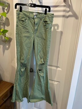 Sneak Peek Olive Green Pants - Women's